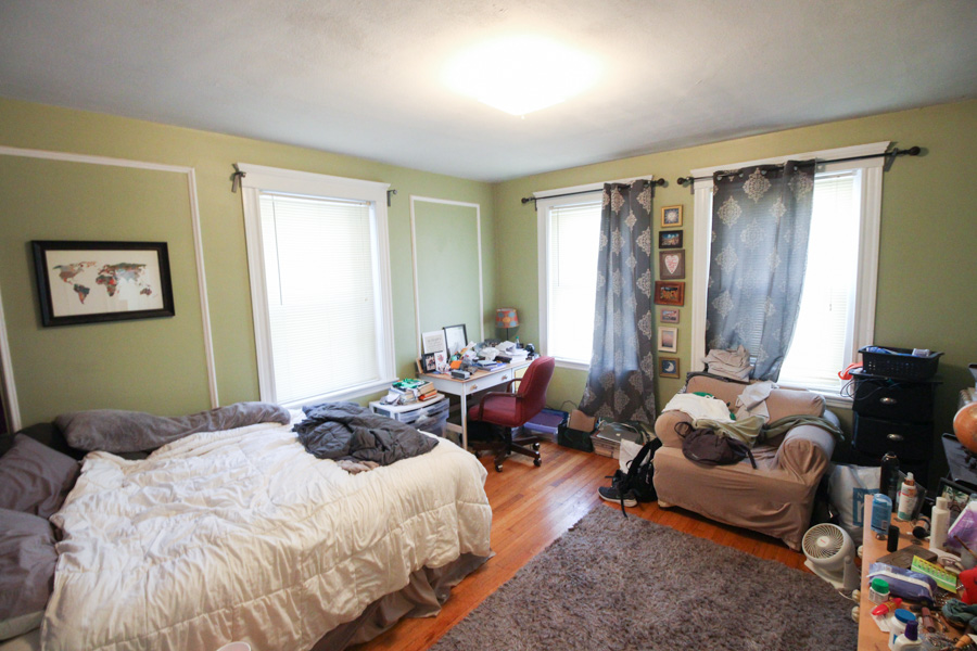 3 bed, 1 bath apartment for rent at 104 Toxteth St Unit 1, Brookline — photo 10 of 11