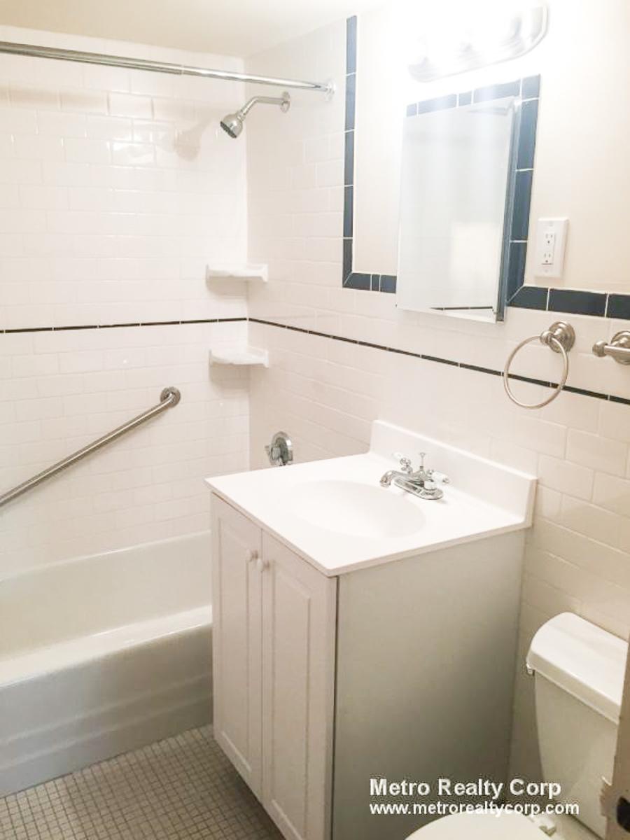 Studio bed, 1 bath apartment for rent at 101 Monmouth St Unit 209, Brookline — photo 6 of 11