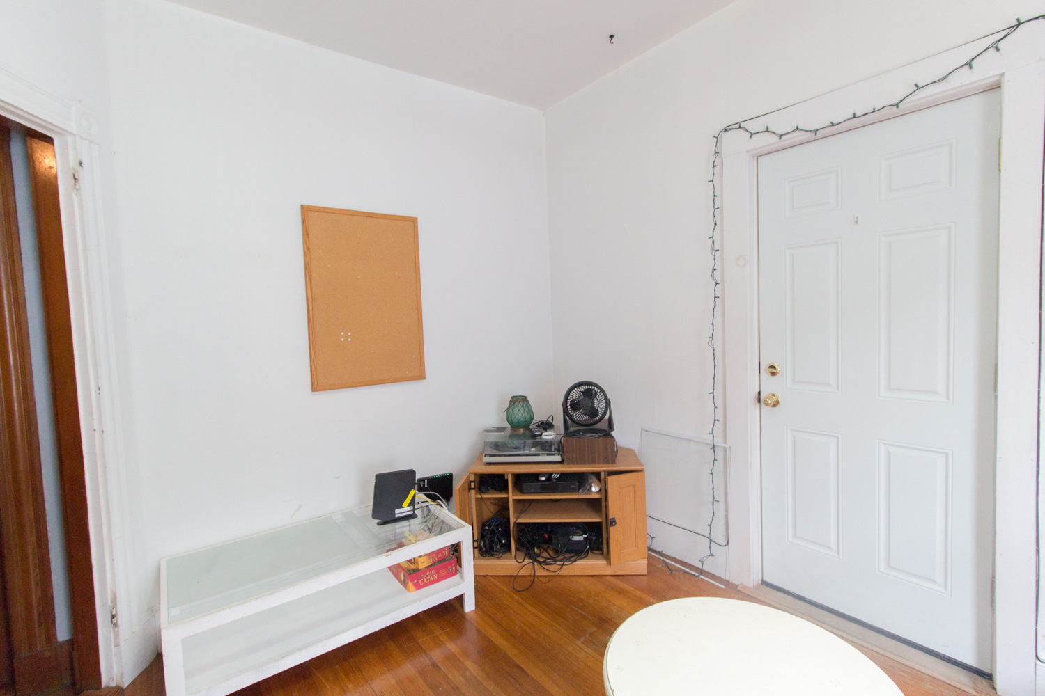4 bed, 1 bath apartment for rent at 75 Carolina Ave Unit 1, Jamaica Plain — photo 3 of 15