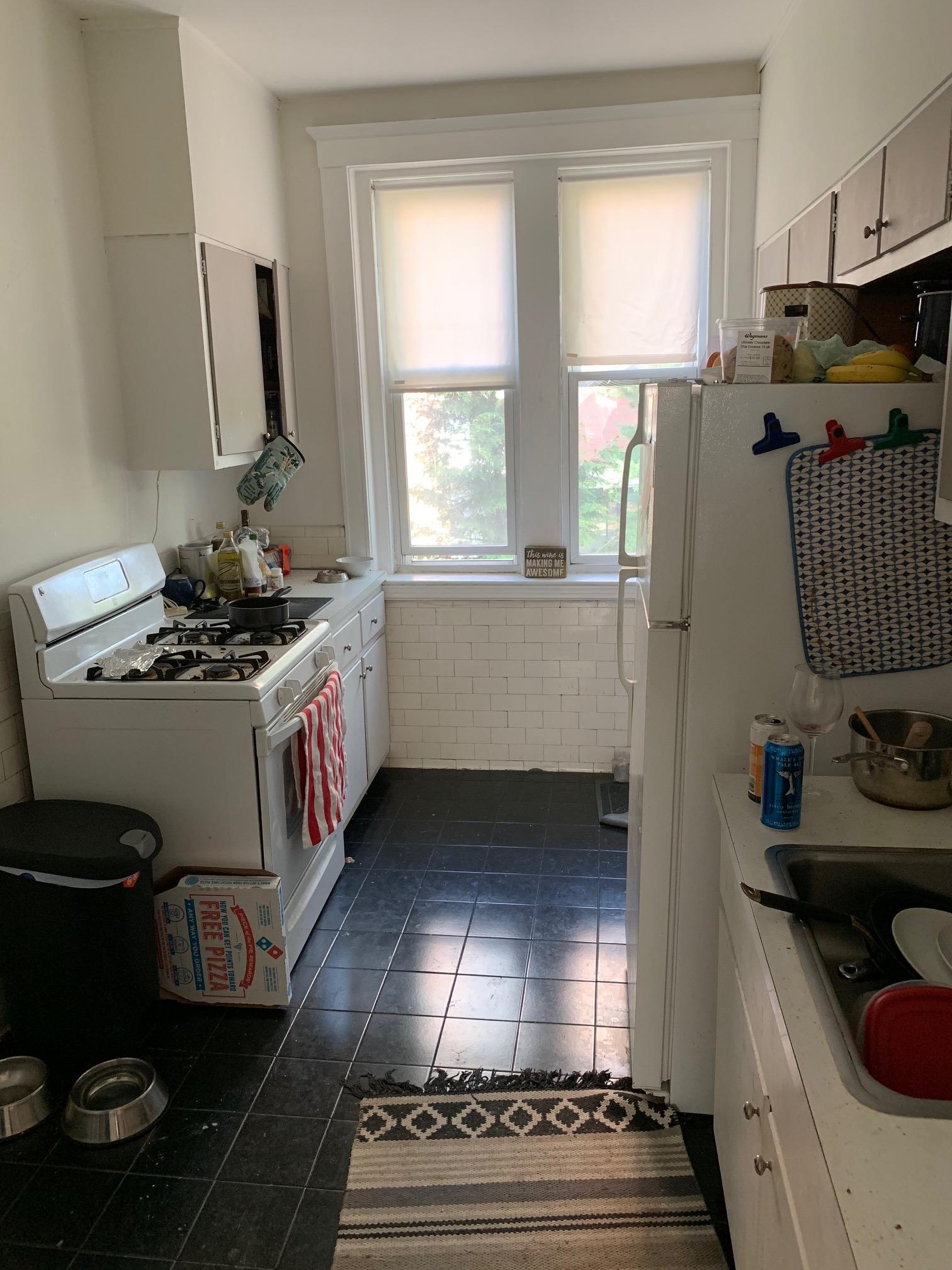 3 bed, 1 bath apartment for rent at 46 Longwood Ave Unit 2, Coolidge Corner — photo 5 of 6