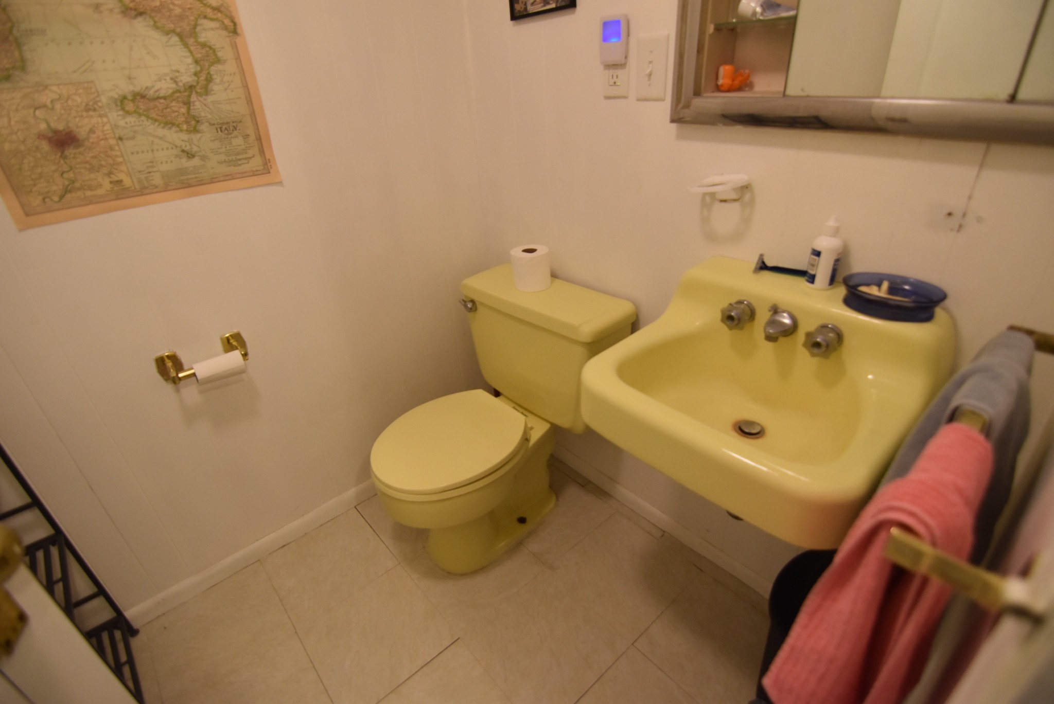 3 bed, 1.5 bath apartment for rent at 37 Garrison Rd Unit 3, Washington Square — photo 18 of 18