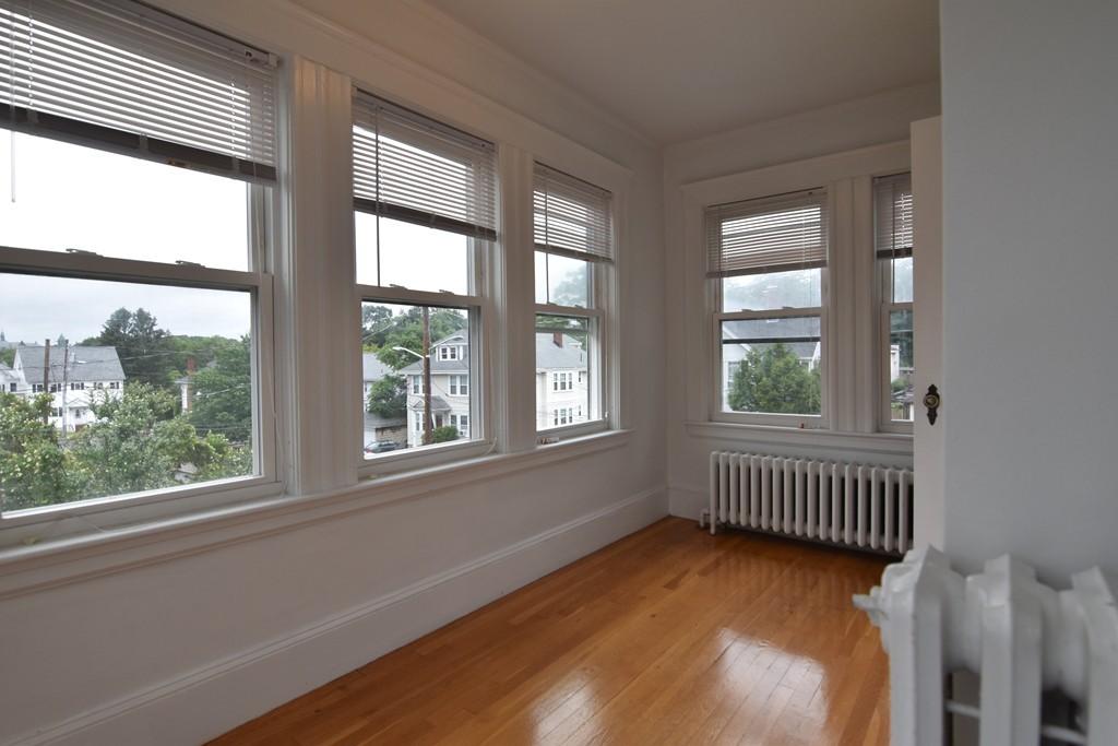 3 bed, 1 bath apartment for rent at 21 Rose Garden Cir Unit 21, Brighton — photo 6 of 12
