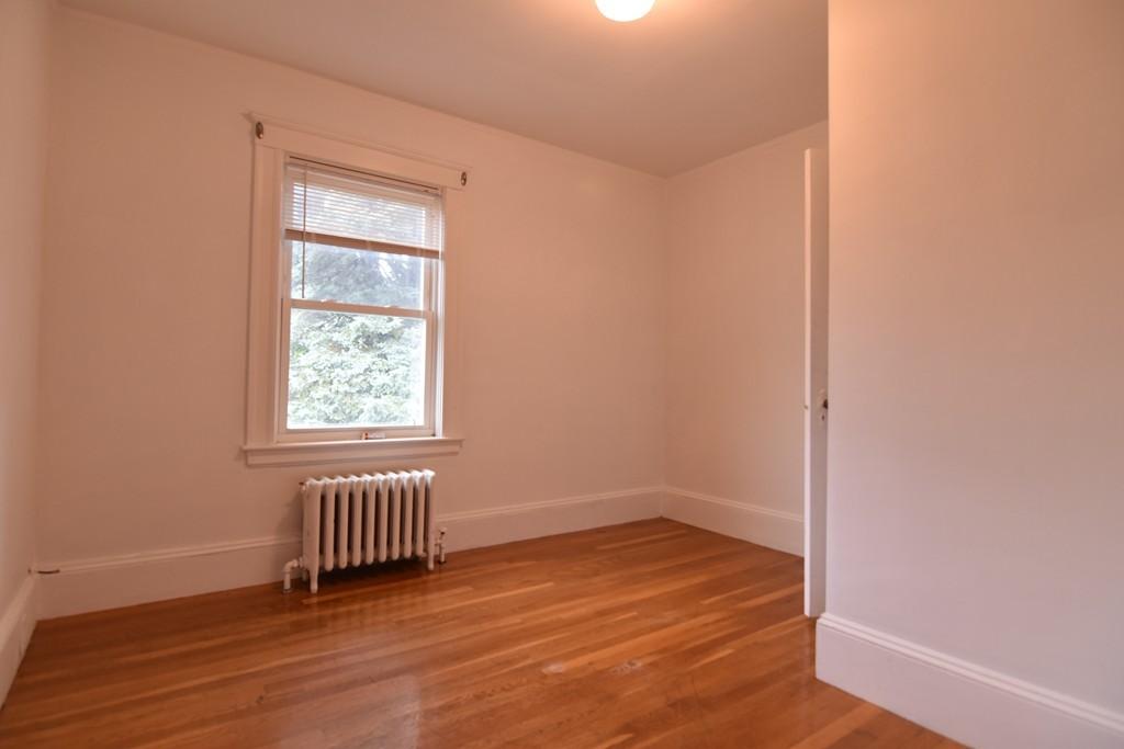 3 bed, 1 bath apartment for rent at 21 Rose Garden Cir Unit 21, Brighton — photo 8 of 12