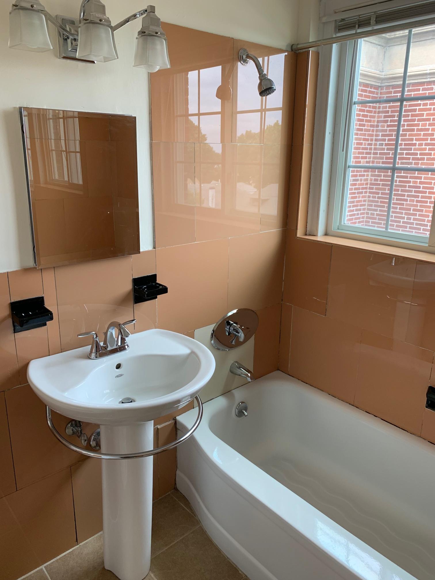 550 Belmont St, Watertown