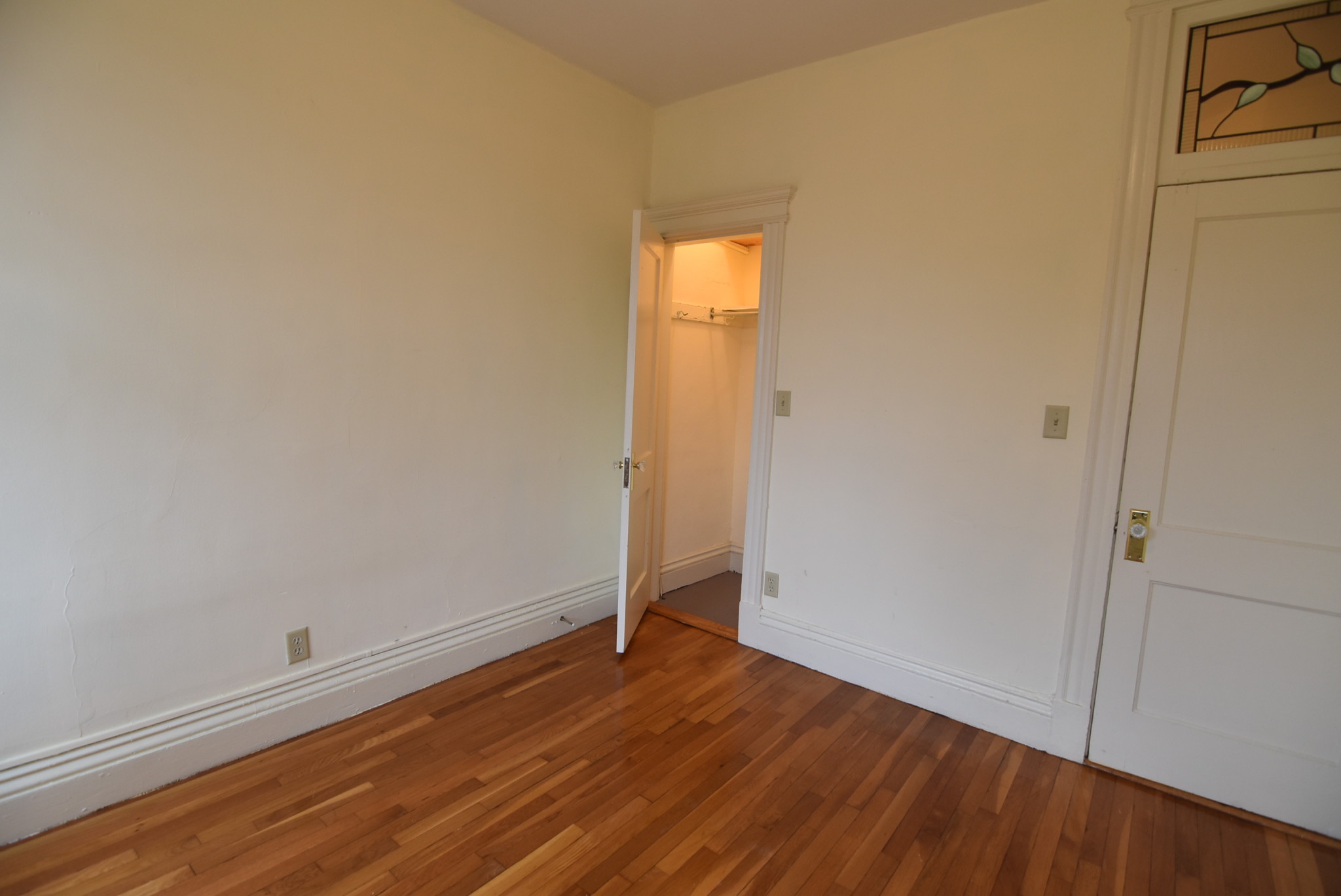 102 Queensberry St, Fenway