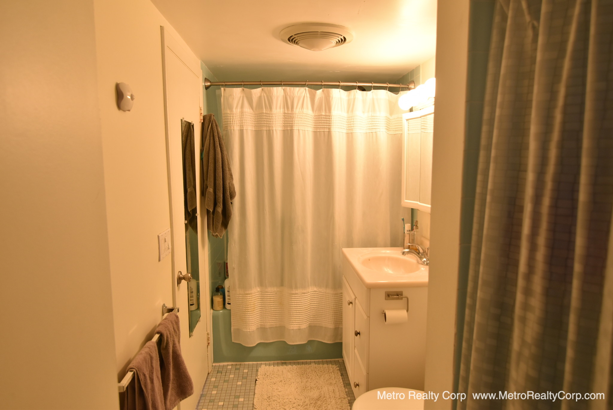 2 bed, 1 bath apartment for rent at 70 Centre St Unit 5A, Coolidge Corner — photo 8 of 13