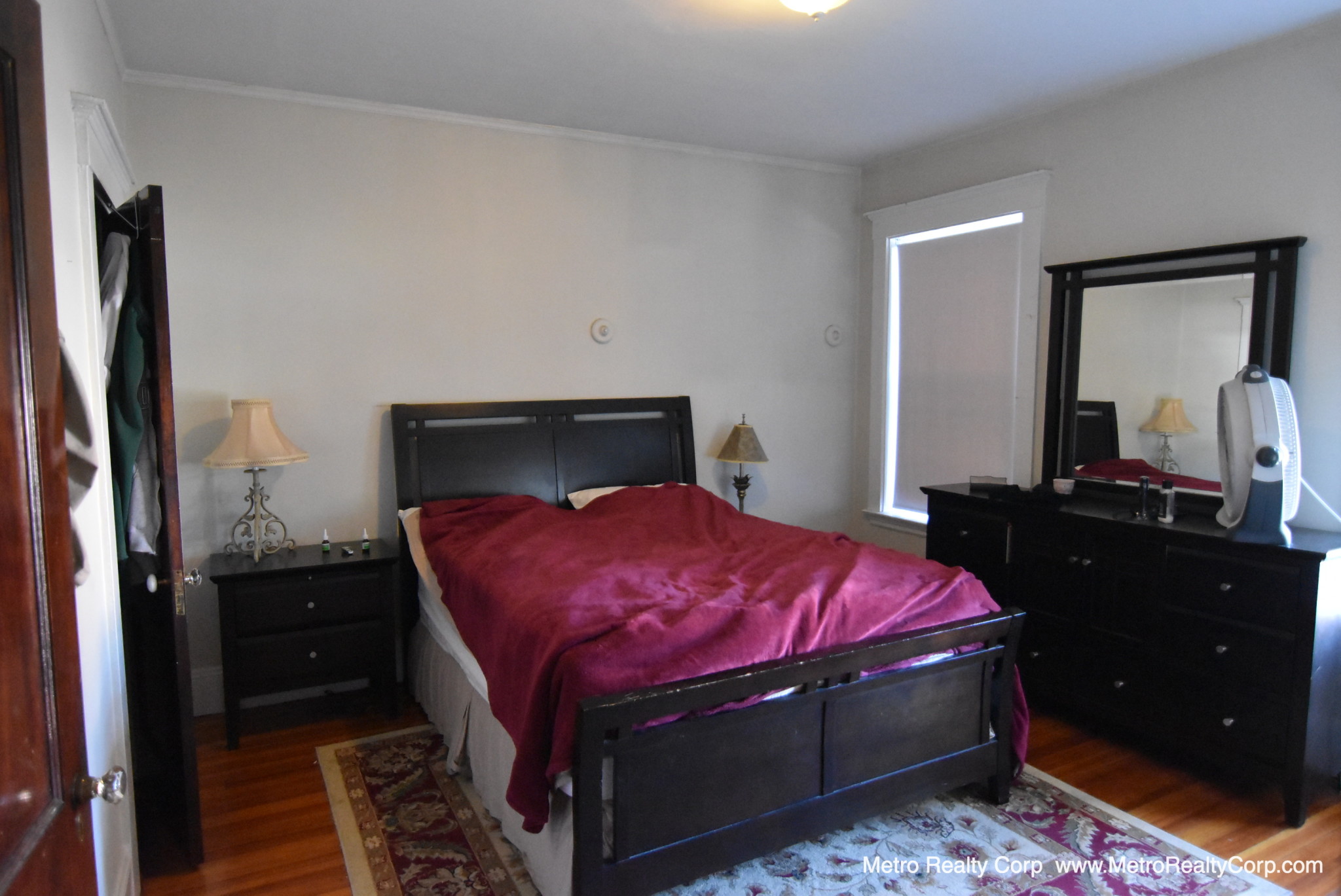 2 bed, 1 bath apartment for rent at 1376 Commonwealth Ave Unit 4, Allston — photo 2 of 4
