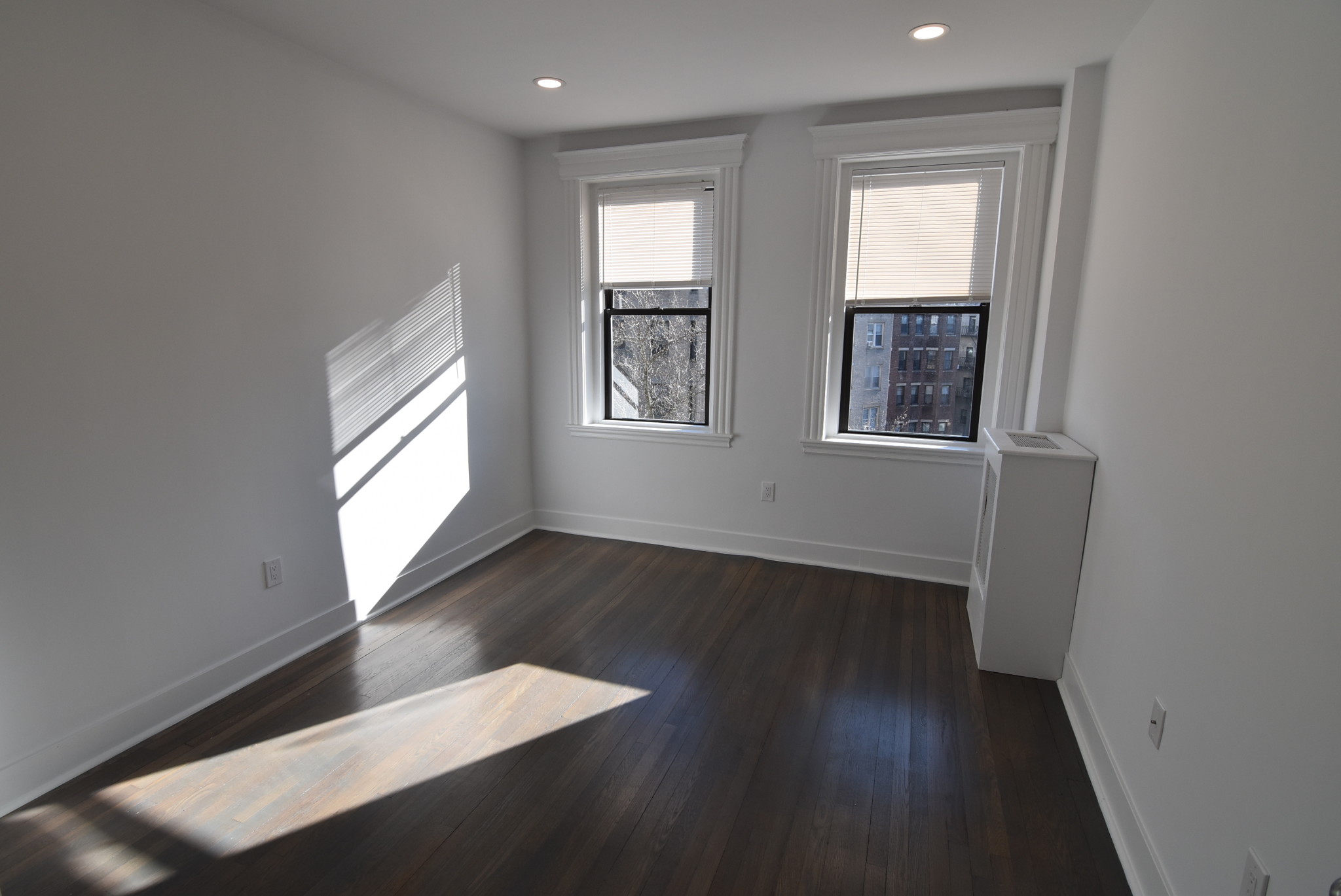 11 Queensberry St, Fenway