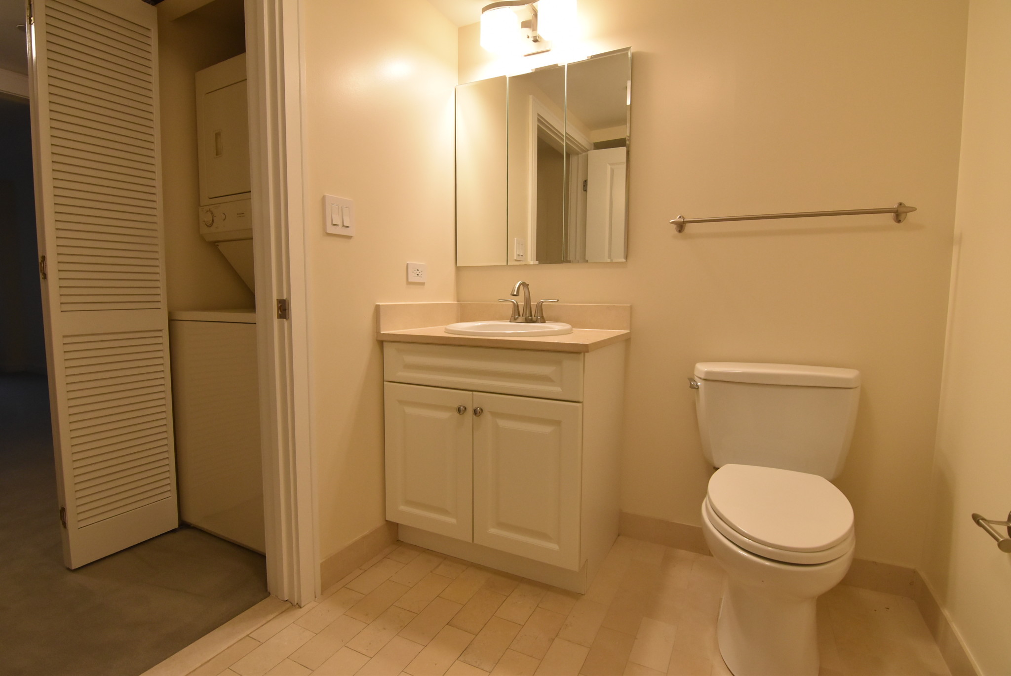 77 Marion St, Coolidge Corner