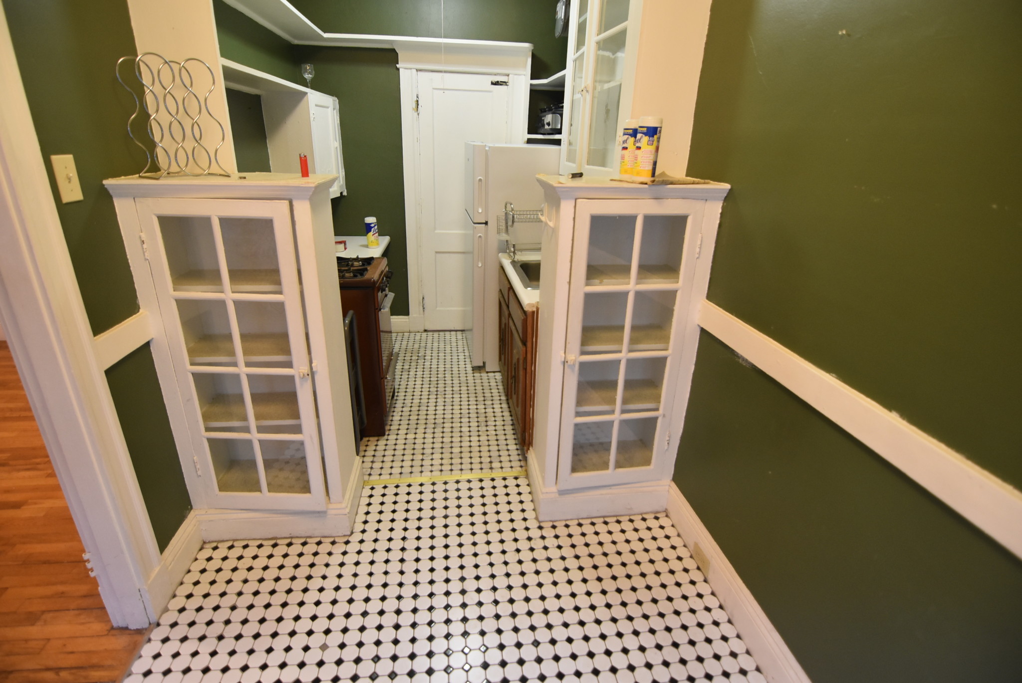 Studio bed, 1 bath apartment for rent at 1633 Commonwealth Ave Unit 9, Brighton — photo 4 of 9