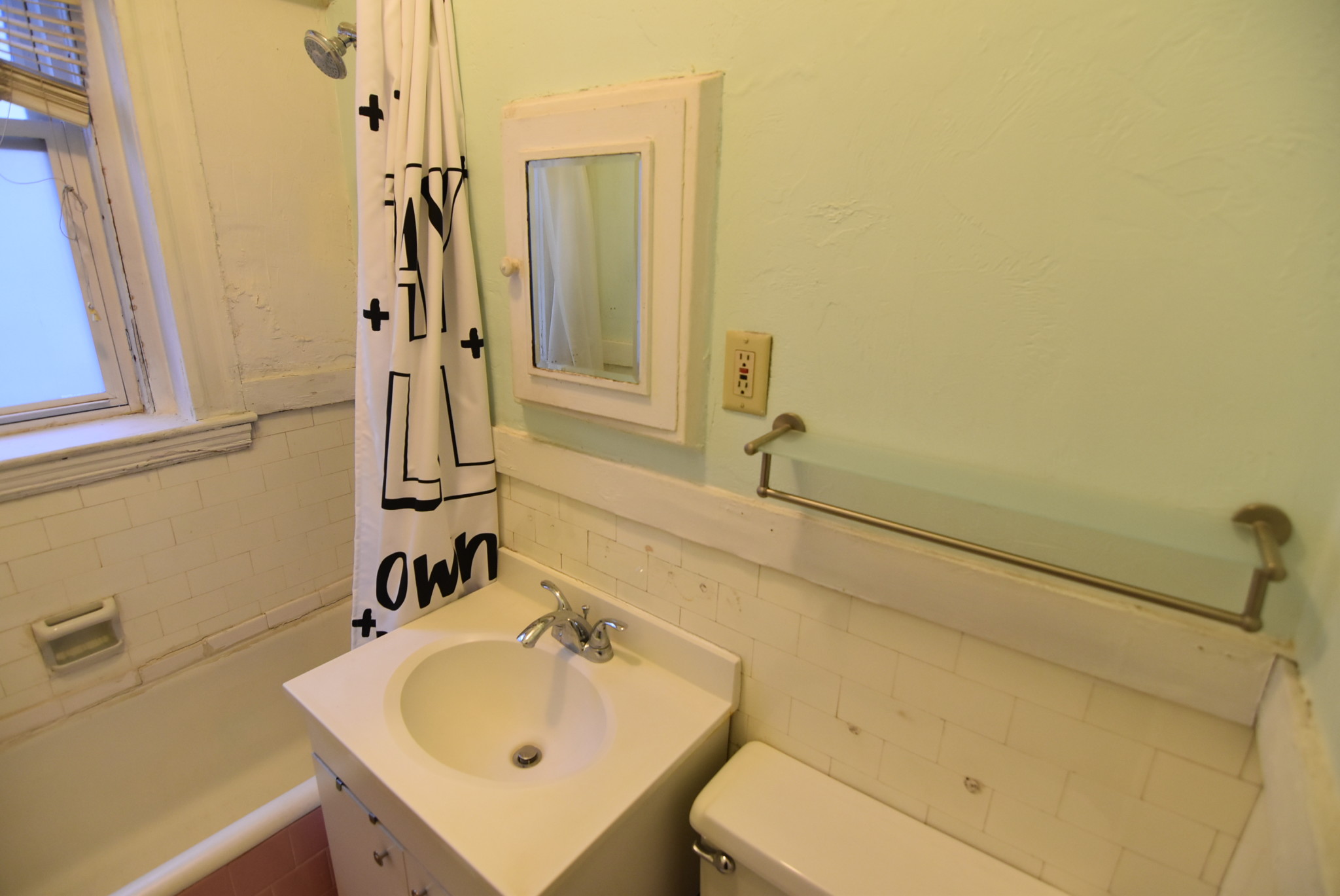 Studio bed, 1 bath apartment for rent at 1633 Commonwealth Ave Unit 9, Brighton — photo 8 of 9