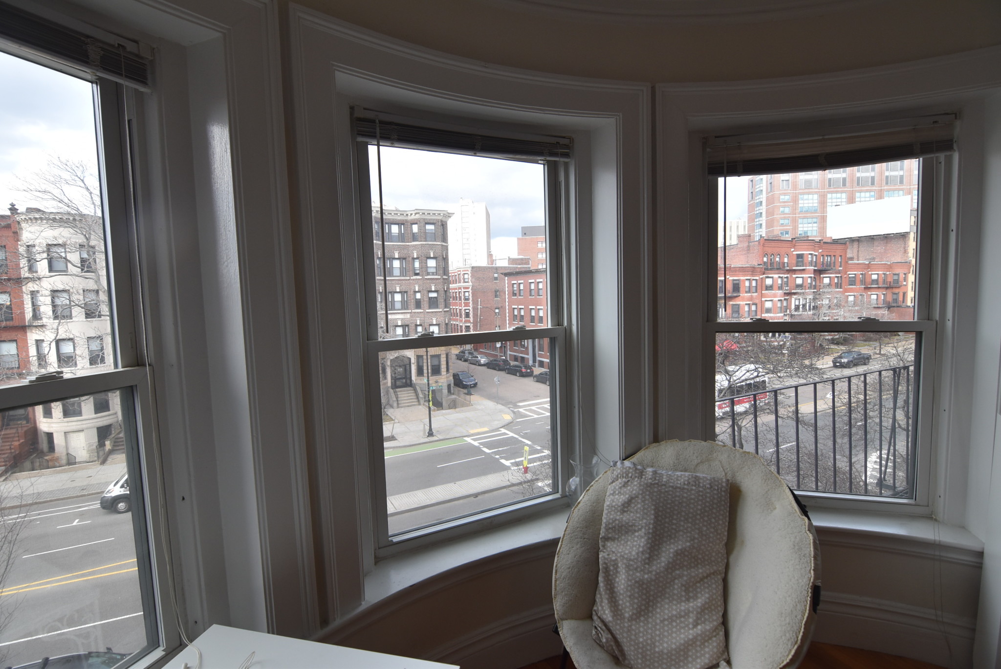 849 Beacon St, Fenway