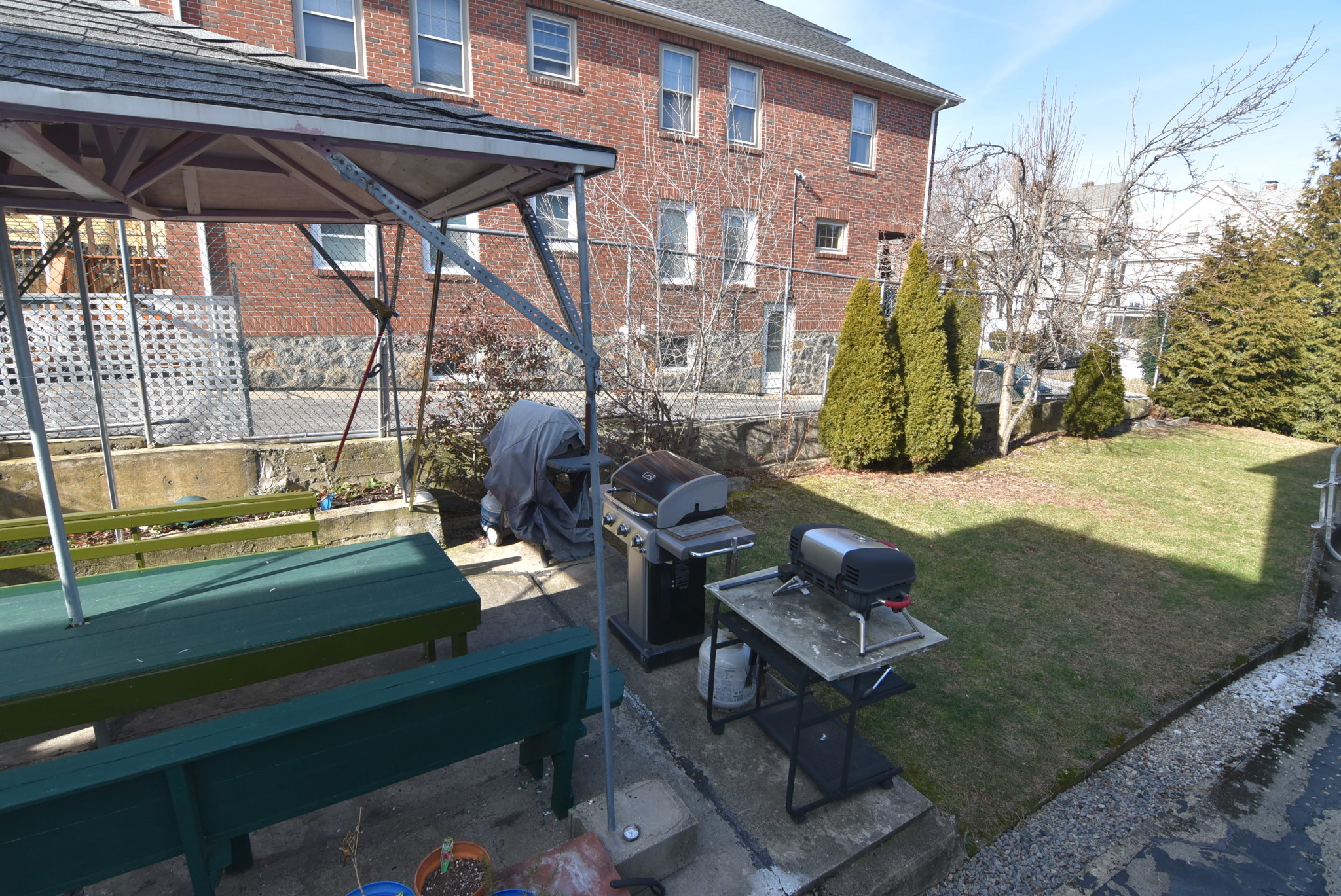 656 Washington St, Brighton