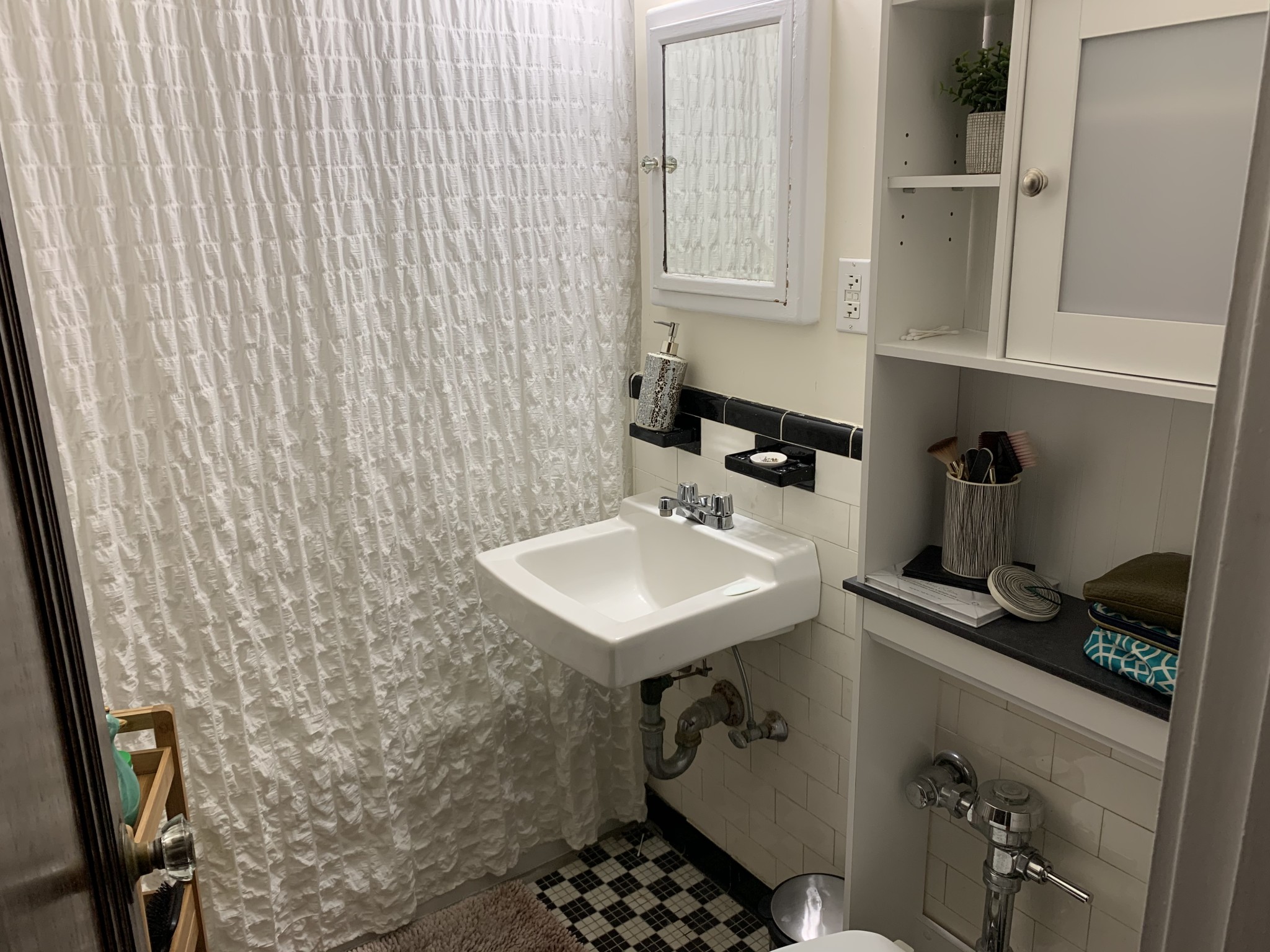 81 Strathmore Rd, Brighton