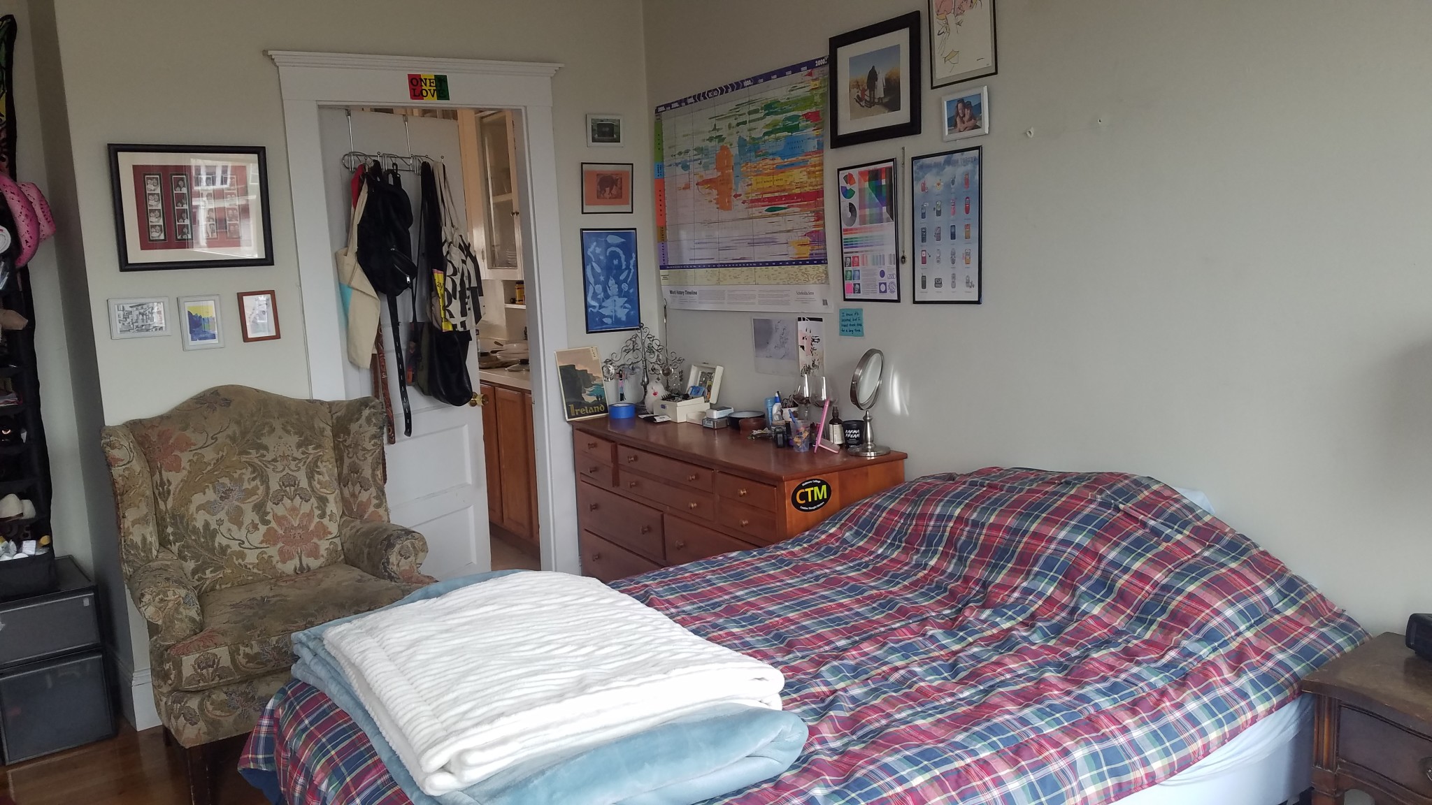 3 bed, 1 bath apartment for rent at 1368 Commonwealth Ave Unit 22, Allston — photo 1 of 18
