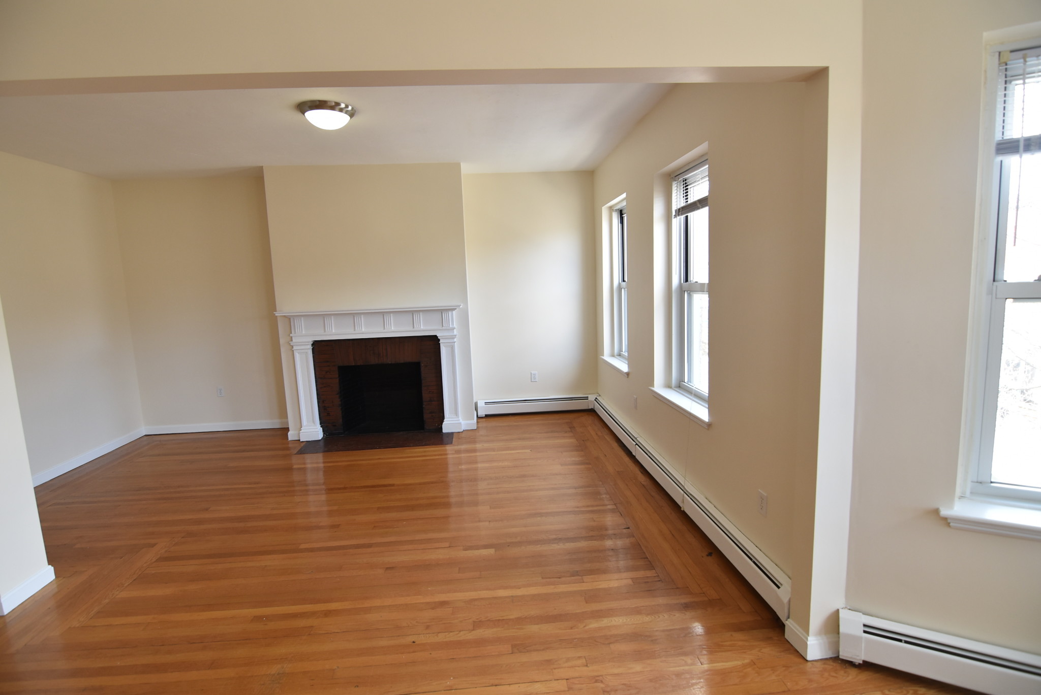1405 Beacon St, Coolidge Corner