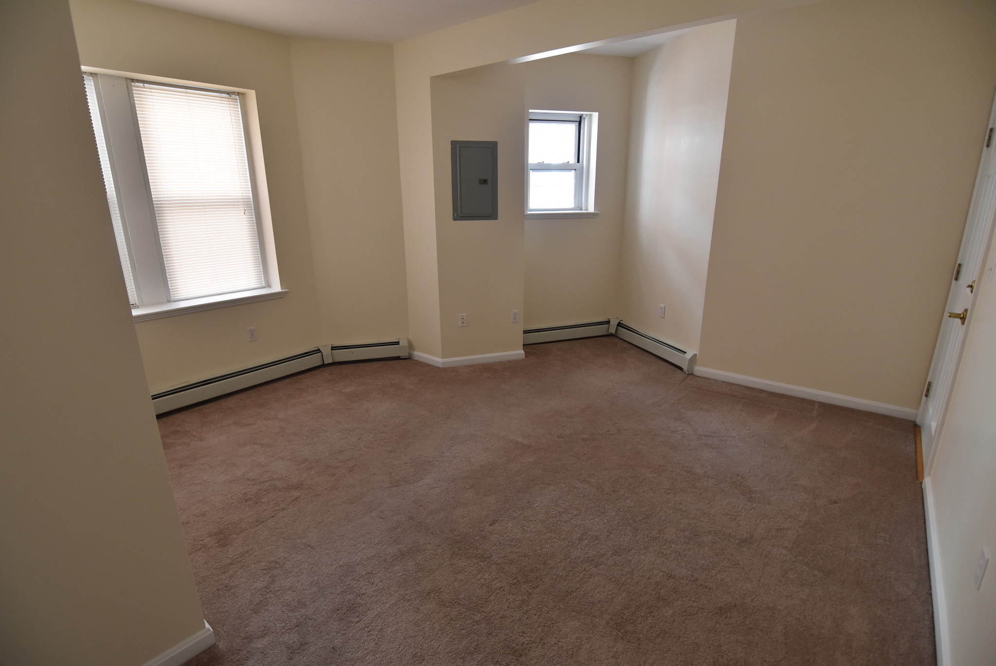 1405 Beacon St, Coolidge Corner