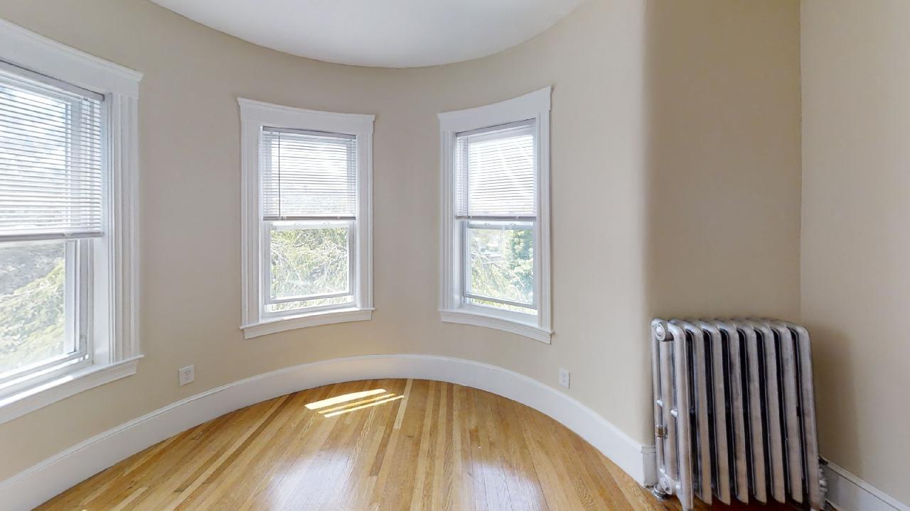 303 Tappan St, Aspinwall Hill