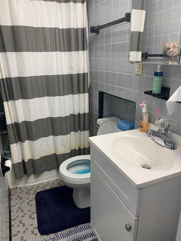 26 Commonwealth Ter, Brighton