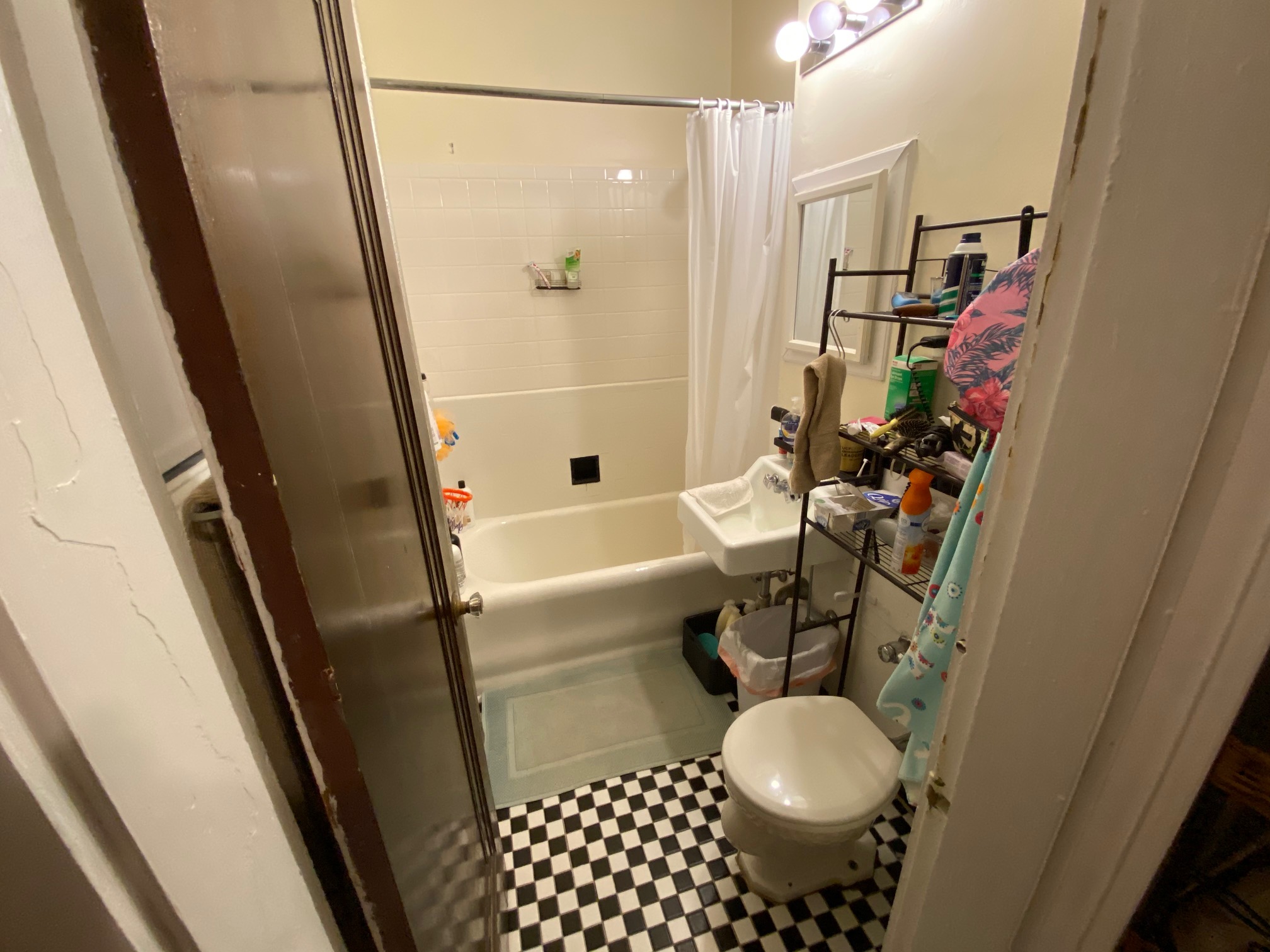 85 Strathmore Rd, Brighton