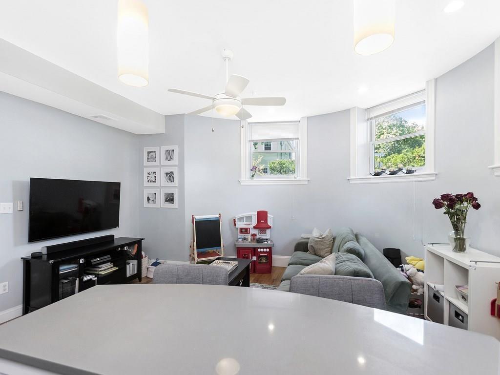 97 Fuller St, Coolidge Corner