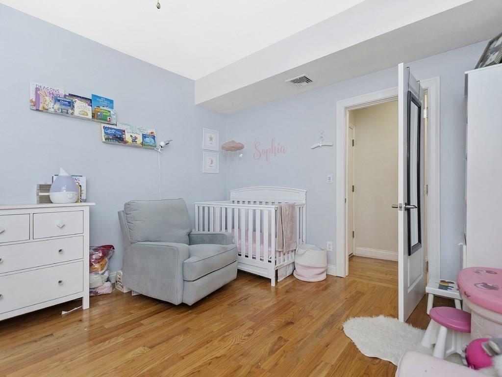 97 Fuller St, Coolidge Corner