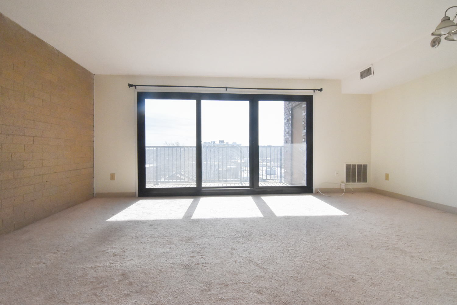 49 Marion St, Coolidge Corner