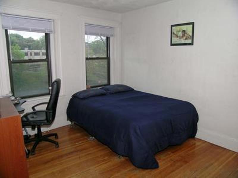 1474 Commonwealth Ave, Brighton