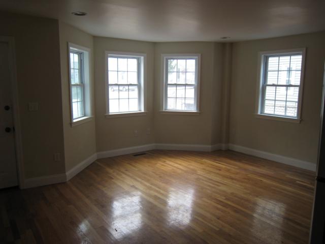 57 Day St, Jamaica Plain