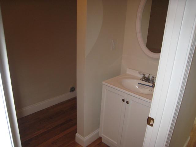 57 Day St, Jamaica Plain