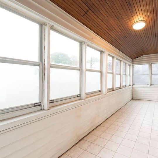 92 Murdock, Brighton