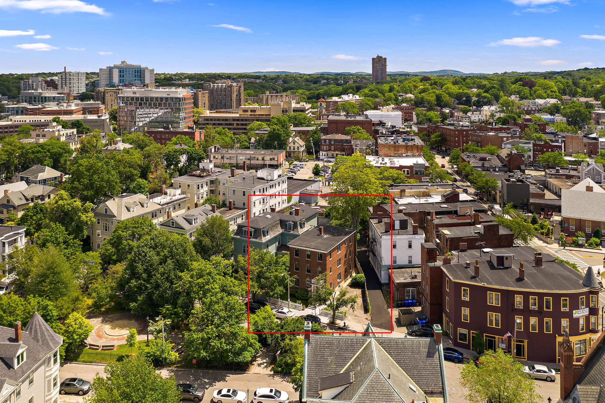 7 Linden St, Brookline Village