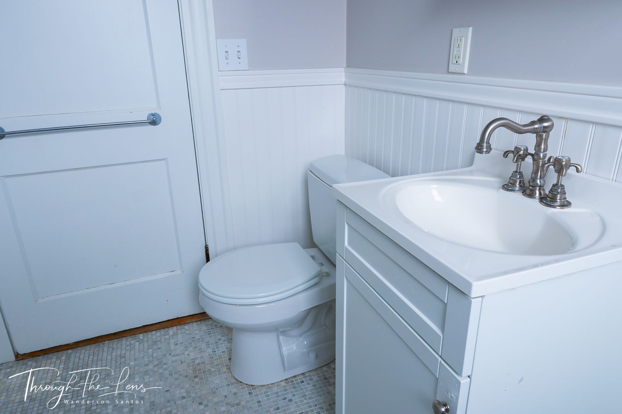 7 Linden St, Brookline Village