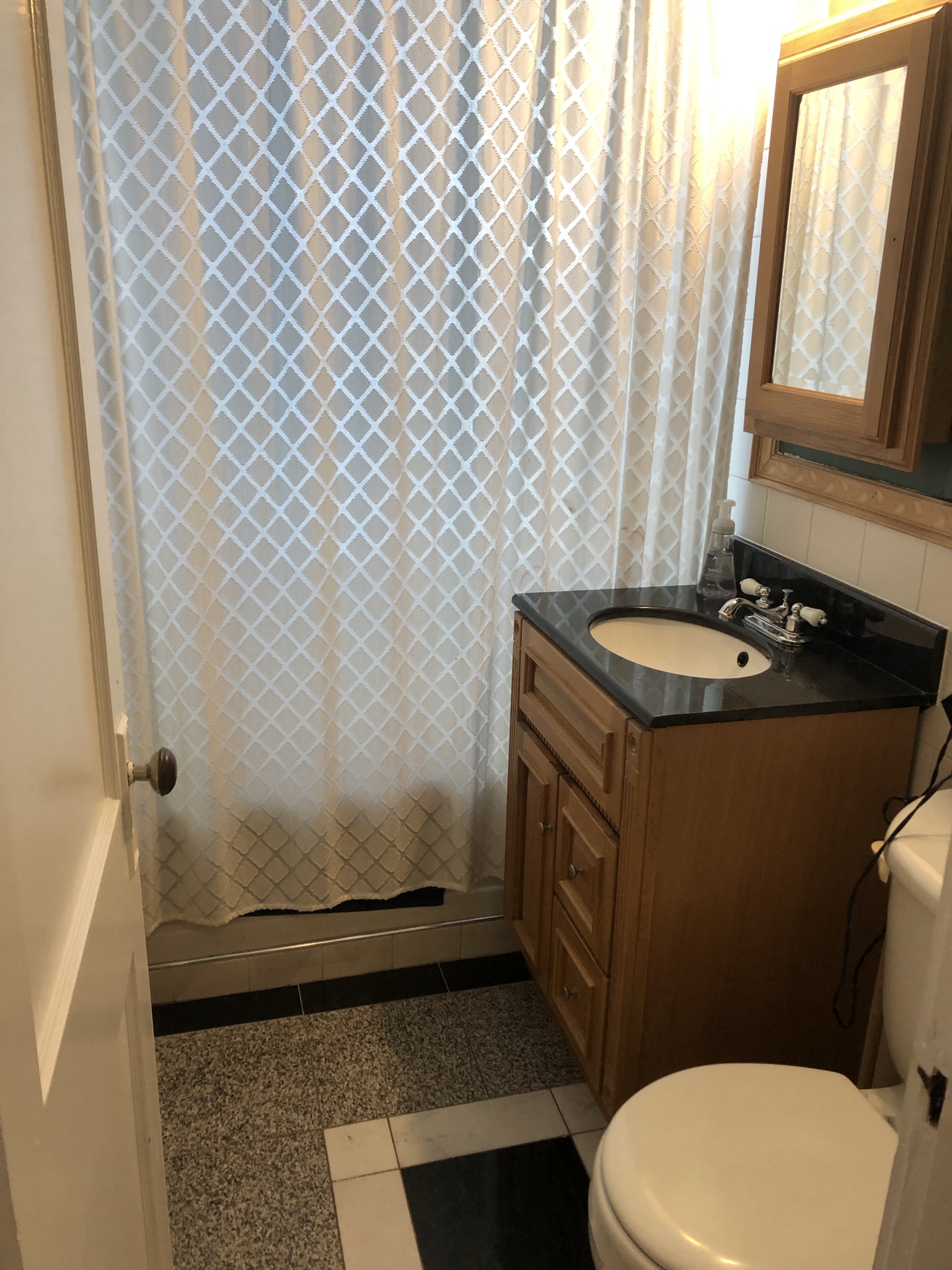 1 bed, 1 bath apartment for rent at 8 Ransom Rd Unit 6, Brighton — photo 10 of 12