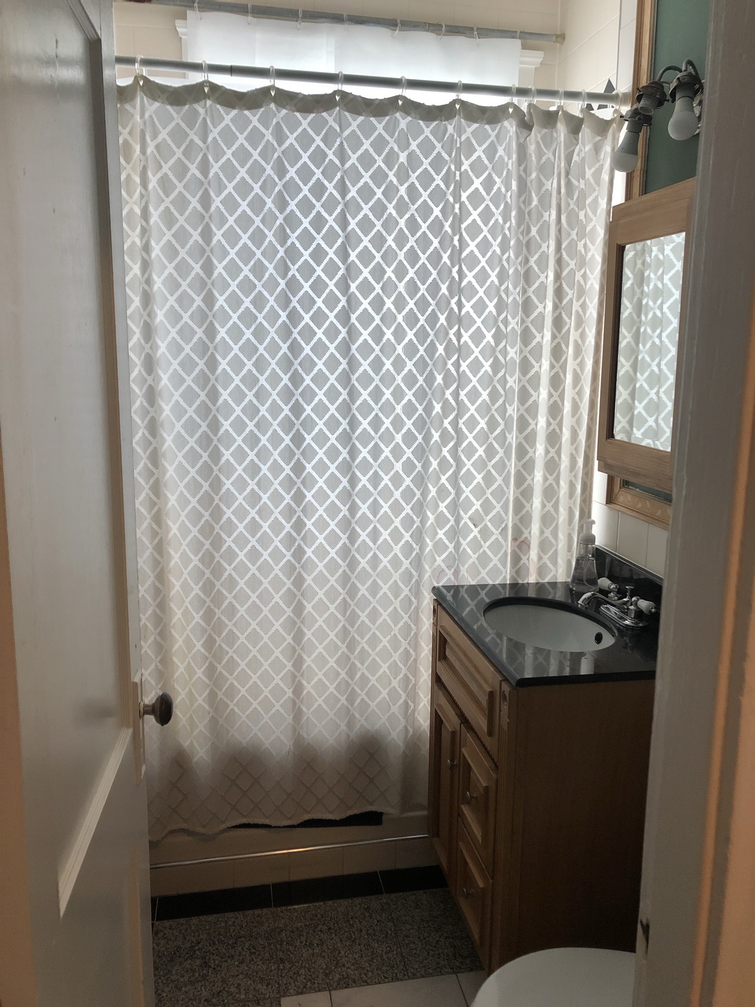 1 bed, 1 bath apartment for rent at 8 Ransom Rd Unit 6, Brighton — photo 11 of 12