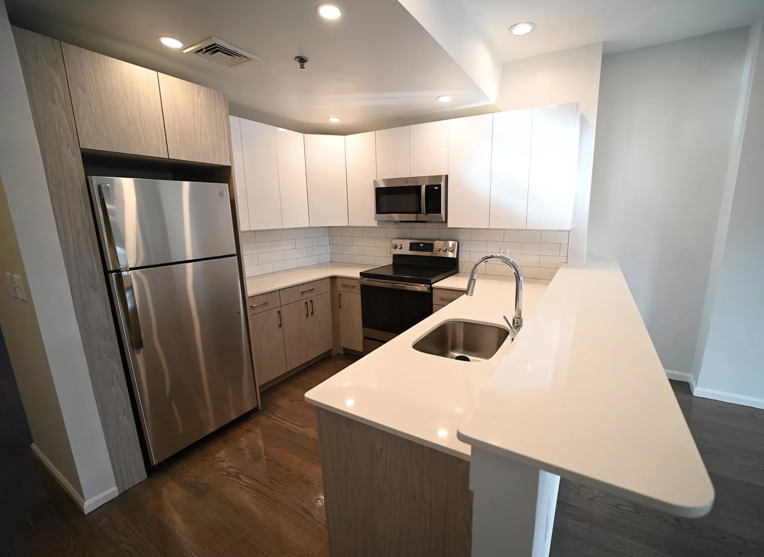 1406 Beacon St, Brookline