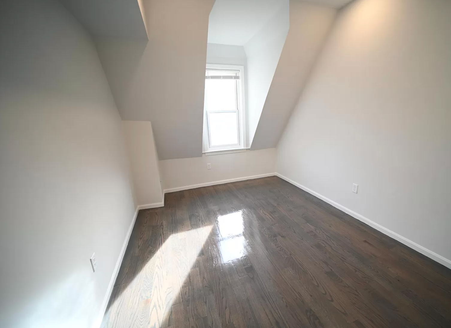 1406 Beacon St, Brookline