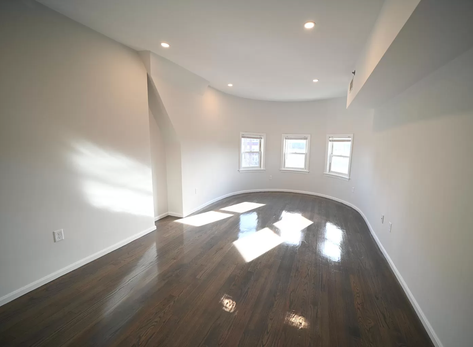 1406 Beacon St, Brookline