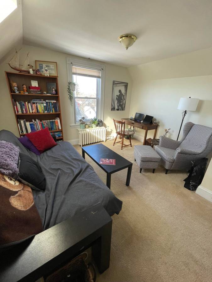 5 Wenham St, Jamaica Plain