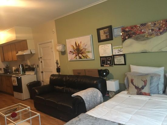 30 Academy Hill Rd, Brighton