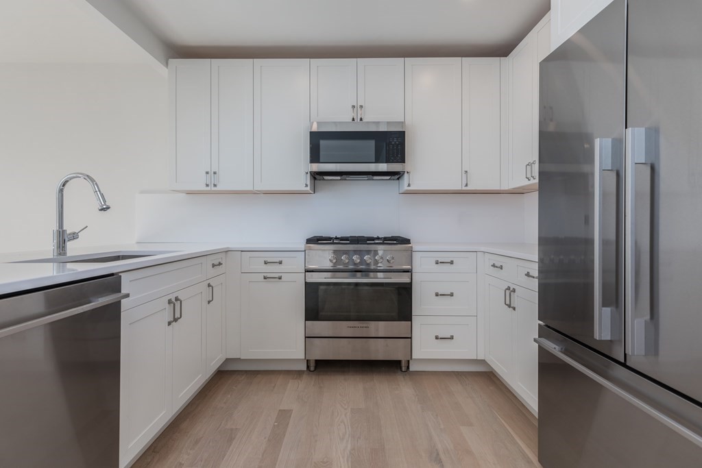 567 Columbus Ave, Boston