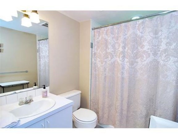 149 Beaconsfield Rd, Brookline