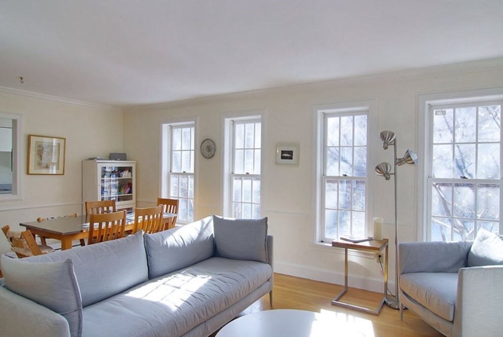 149 Beaconsfield Rd, Brookline