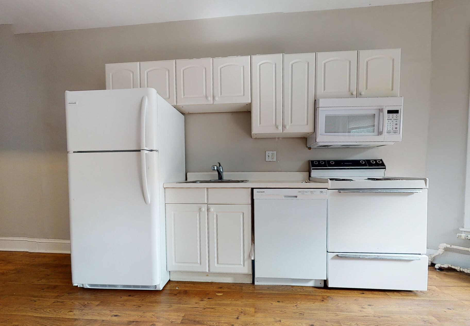 47 Bay State Rd, Fenway