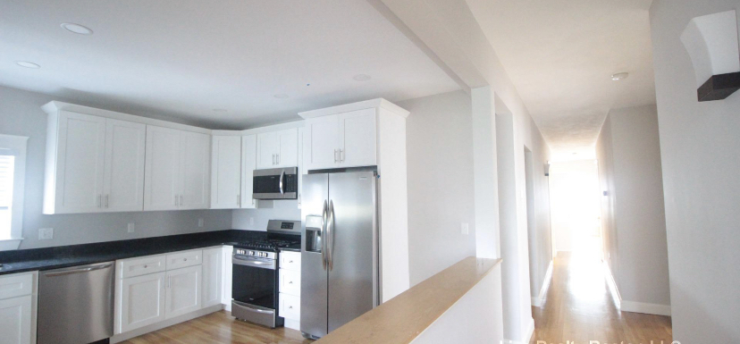 1433 Cambridge St, Cambridge