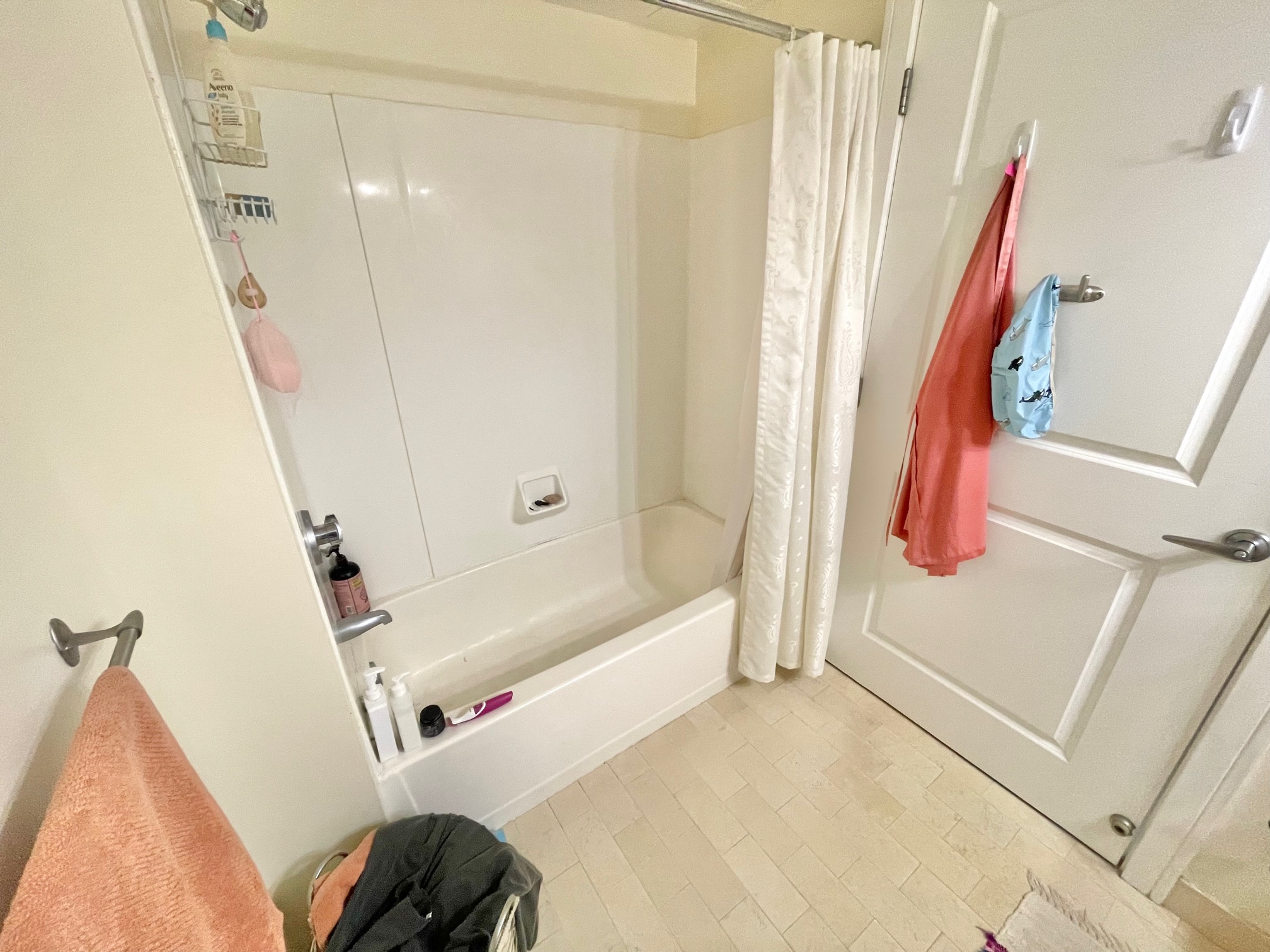 77 Marion St, Coolidge Corner