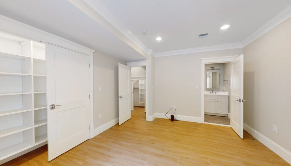 101 Sumner, Brookline