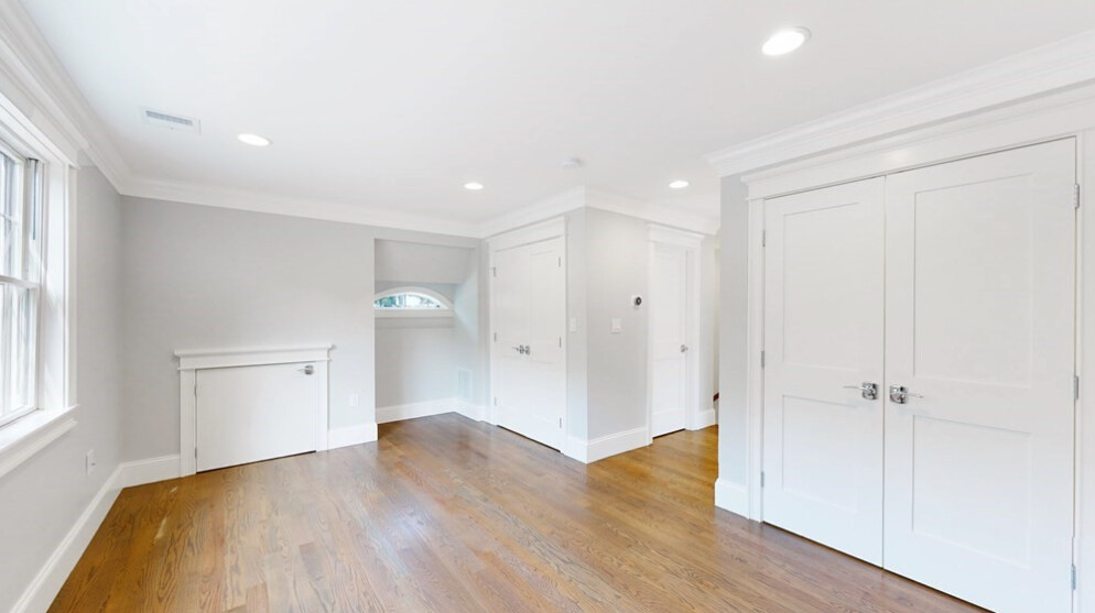 101 Sumner, Brookline