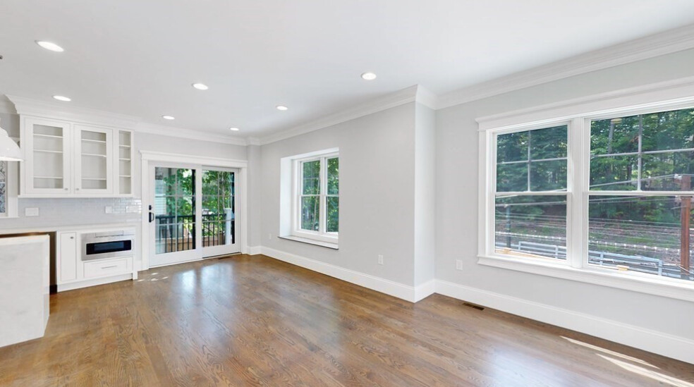 101 Sumner, Brookline