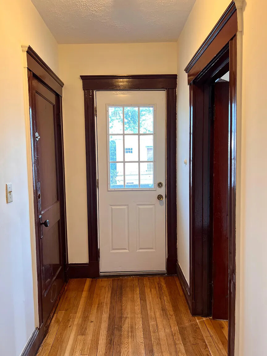 26 Stellman Rd, Roslindale